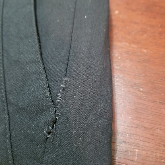 Sele Black Bermuda Shorts Nylon Rayon Spandex Button Zip Hook Eye Close Size 5/6 - Picture 8 of 8